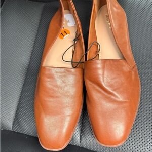 Aldo Shoes Womens 11 faux Leather Tan Slip On Flex Flat Preppy Classic